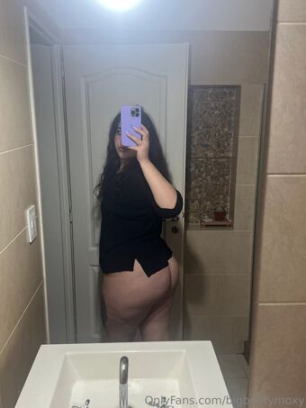 bigbootymoxy Nahé Úniky OnlyFans Fotka 17