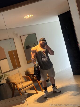 bigxxt Nahé Úniky OnlyFans Fotka 5