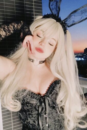 Bihune Nahé Úniky OnlyFans Fotka 1