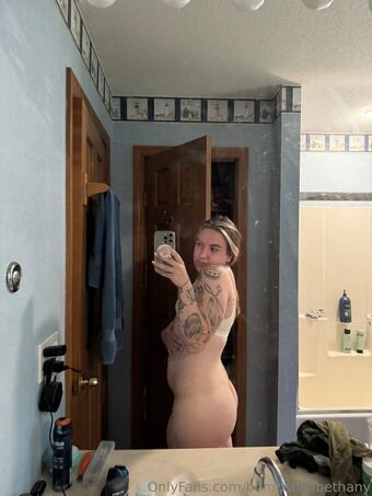 bombshellbethany Nahé Úniky OnlyFans Fotka 10