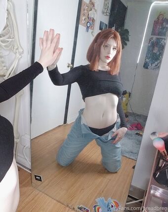 breadbren Nahé Úniky OnlyFans Fotka 1