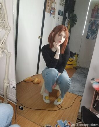 breadbren Nahé Úniky OnlyFans Fotka 2