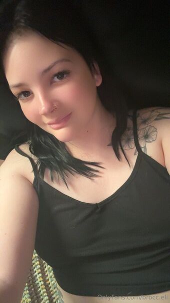 brocc.eli Nahé Úniky OnlyFans Fotka 12