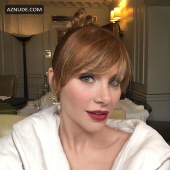 Bryce Howard Nahé Úniky OnlyFans Fotka 8