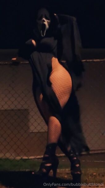 bubblebuttblondi Nahé Úniky OnlyFans Fotka 9