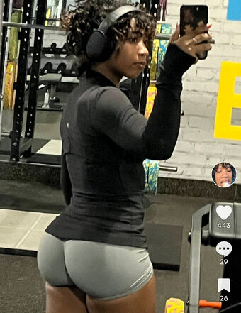 Buffvaya Nahé Úniky OnlyFans Fotka 18