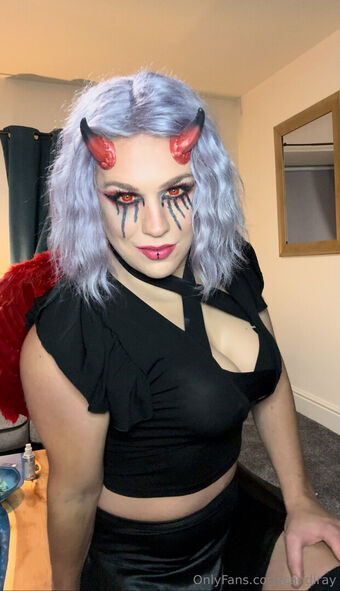 candiray Nahé Úniky OnlyFans Fotka 19