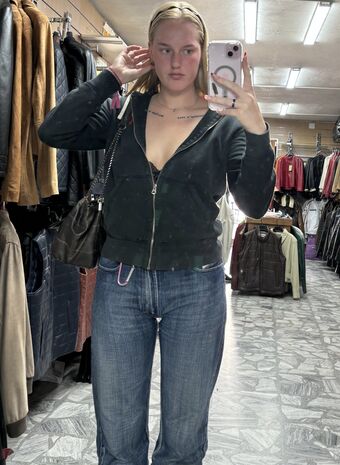 Carlavagnens, Carlashemlighet, Camilla Vip