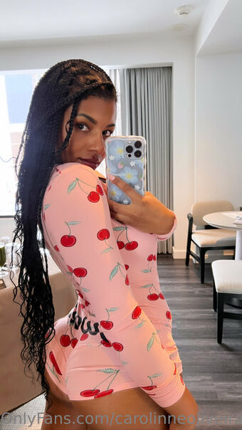 carolinneoliveirafree