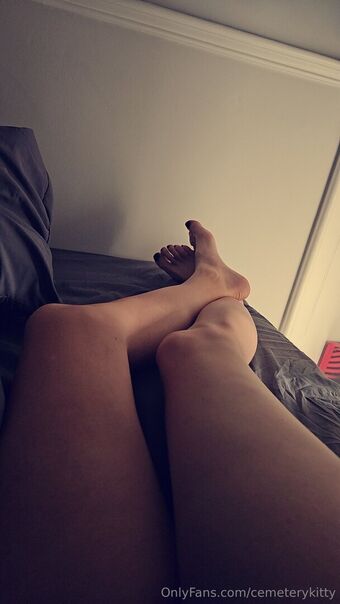 cemeterykitty