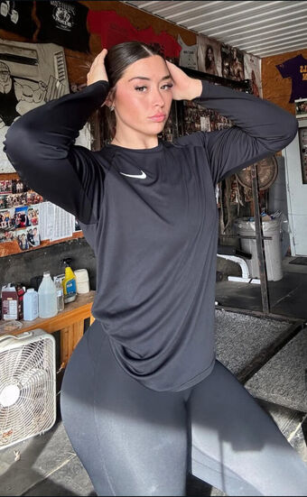 Chandler Olivia Hayden