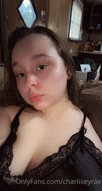 charliiieyrae