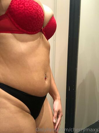 cherrymaxx Nahé Úniky OnlyFans Fotka 8