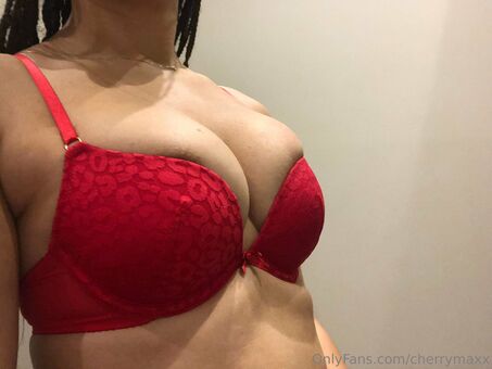 cherrymaxx Nahé Úniky OnlyFans Fotka 11