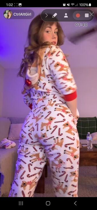 Ctrlaltgirl