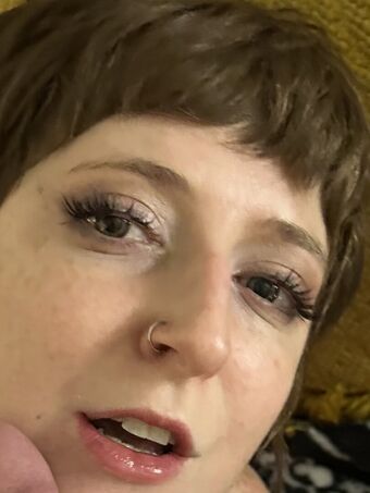 Dadeleine Nahé Úniky OnlyFans Fotka 64