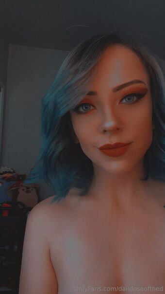 daildoseofthed Nahé Úniky OnlyFans Fotka 22