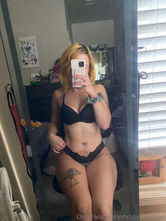 daildoseofthed Nahé Úniky OnlyFans Fotka 34