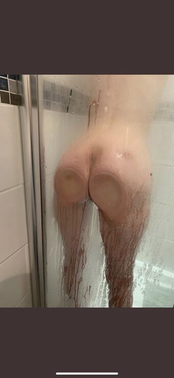 DanaMackx Nahé Úniky OnlyFans Fotka 9