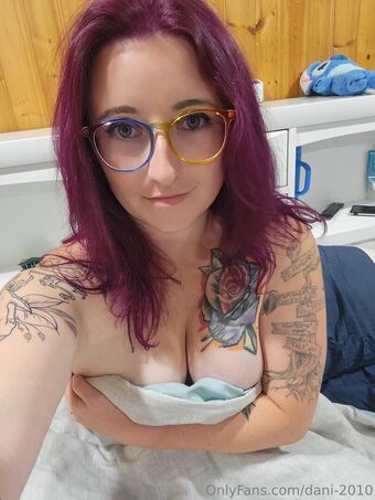 dani-2010 Nahé Úniky OnlyFans Fotka 11