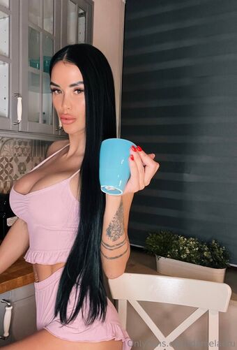 danielacru Nahé Úniky OnlyFans Fotka 15