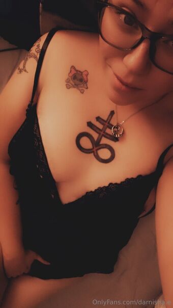 darnisha.e Nahé Úniky OnlyFans Fotka 14