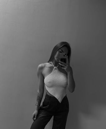 darnudess Nahé Úniky OnlyFans Fotka 15