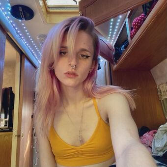 Daychain Nahé Úniky OnlyFans Fotka 23