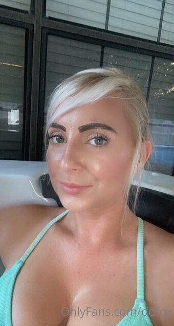 ddfox Nahé Úniky OnlyFans Fotka 20