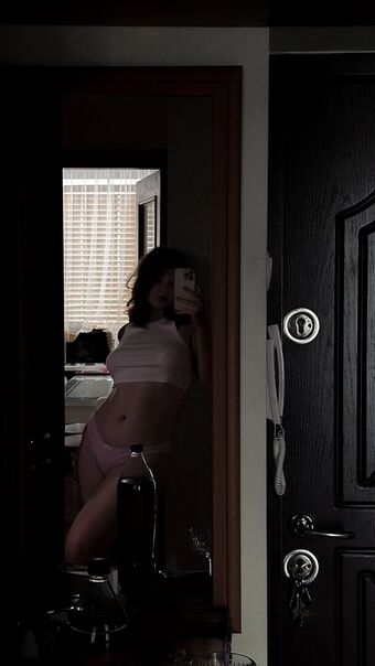 Deca_mo Nahé Úniky OnlyFans Fotka 14