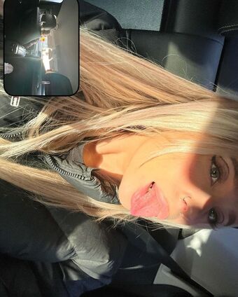 Decadex Nahé Úniky OnlyFans Fotka 19