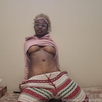 deedeebee96 Nahé Úniky OnlyFans Fotka 20