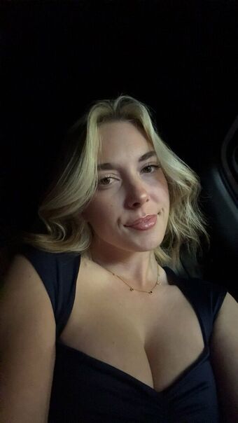 DefNotDes Nahé Úniky OnlyFans Fotka 16