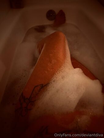 deviantdiva Nahé Úniky OnlyFans Fotka 18