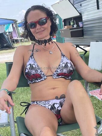 DevilDoll40480 Nahé Úniky OnlyFans Fotka 12