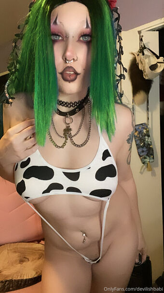 devilishbabi Nahé Úniky OnlyFans Fotka 15
