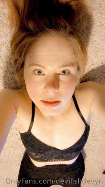 devilishdevyn Nahé Úniky OnlyFans Fotka 13