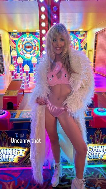 Diana Vickers Nahé Úniky OnlyFans Fotka 77