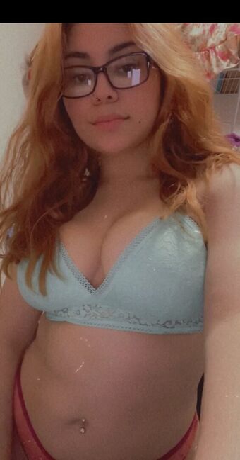Dimplesxx29 Nahé Úniky OnlyFans Fotka 1