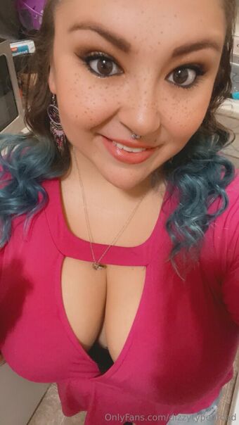 dizzytypebroad Nahé Úniky OnlyFans Fotka 12