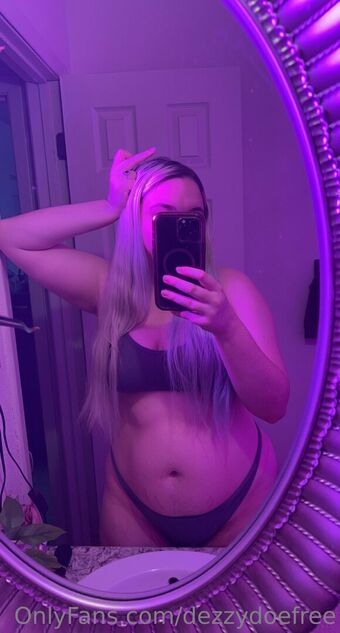 doedezzy Nahé Úniky OnlyFans Fotka 23