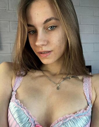 dollynextdoor