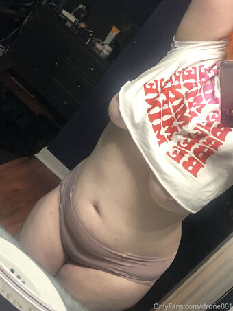 Drone001 Nahé Úniky OnlyFans Fotka 24