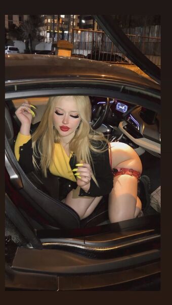 Ecesinn_ Nahé Úniky OnlyFans Fotka 22