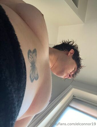 elconnor19 Nahé Úniky OnlyFans Fotka 8