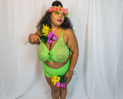 elitebbwplus Nahé Úniky OnlyFans Fotka 7