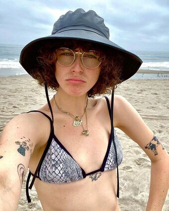 Ella Emhoff