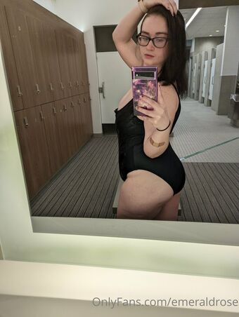 emeraldrose Nahé Úniky OnlyFans Fotka 16