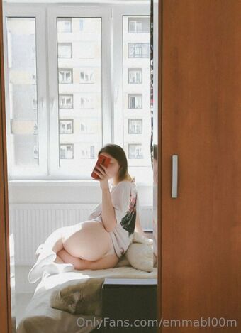 emmabl00m