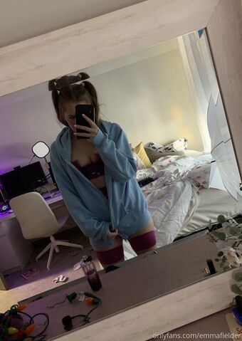 emmafielder Nahé Úniky OnlyFans Fotka 18